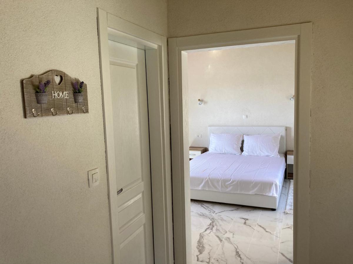 Apardibra Apartment Бар Екстериор снимка