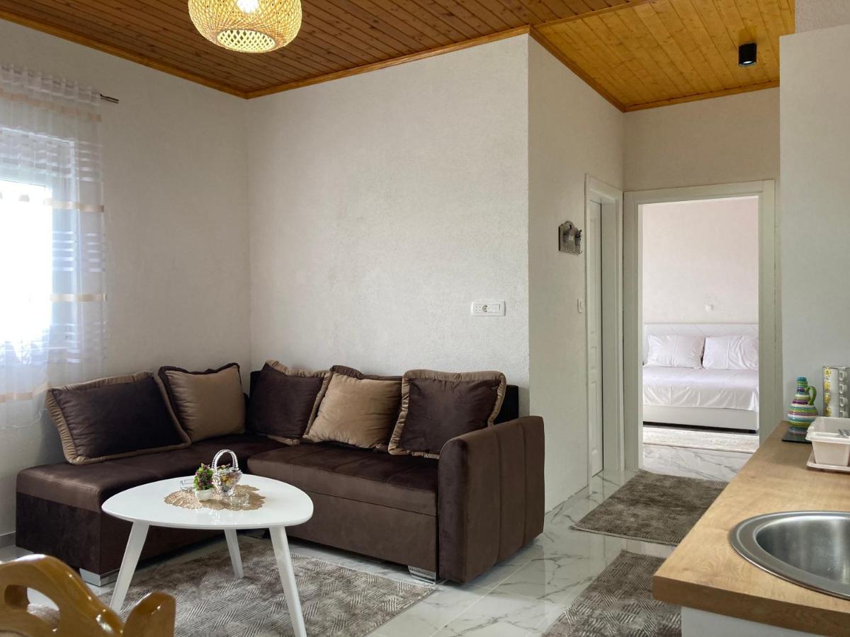 Apardibra Apartment Бар Екстериор снимка