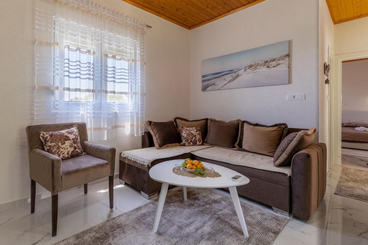 Apardibra Apartment Бар Екстериор снимка