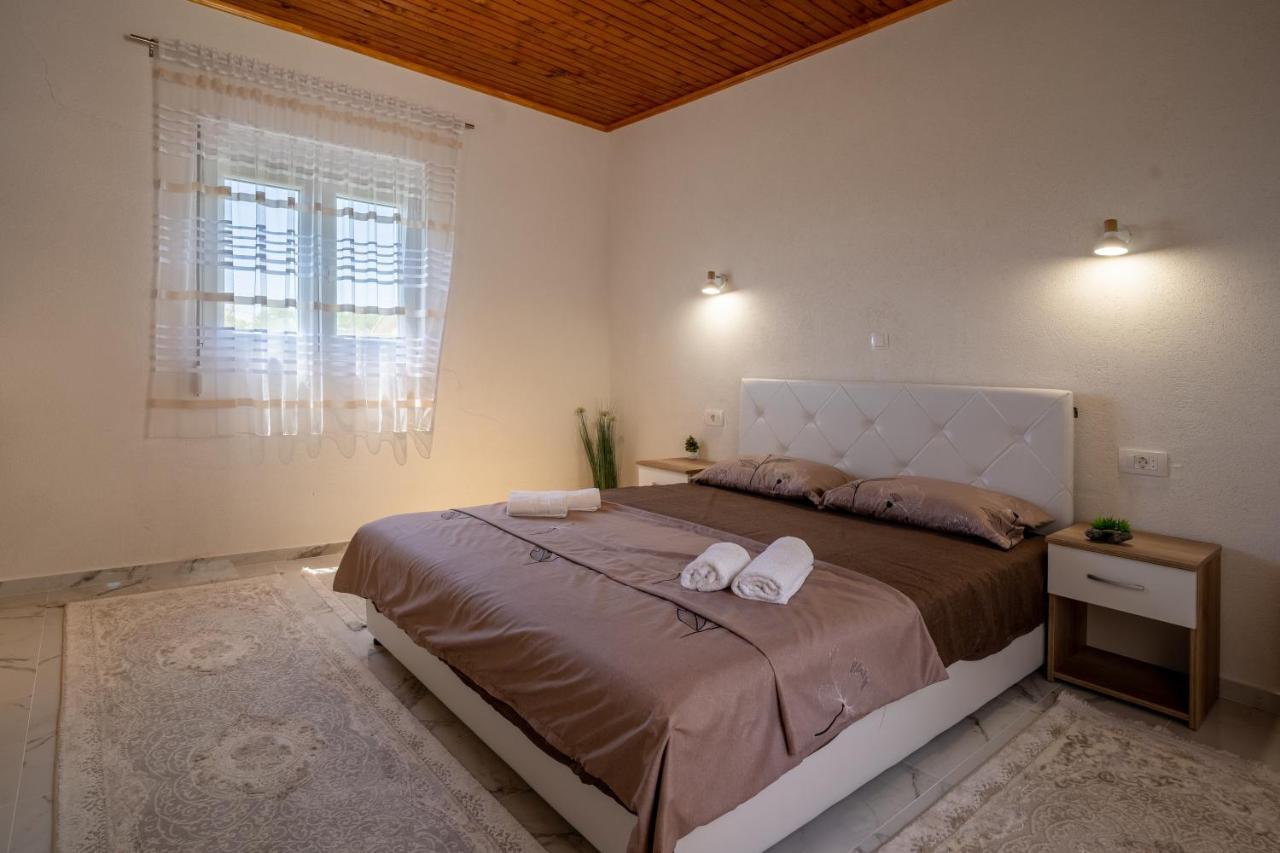 Apardibra Apartment Бар Екстериор снимка